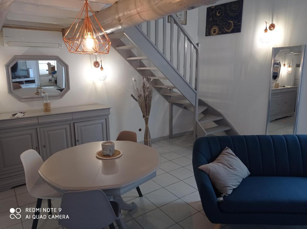 Appartements Et Valréas 외부 사진